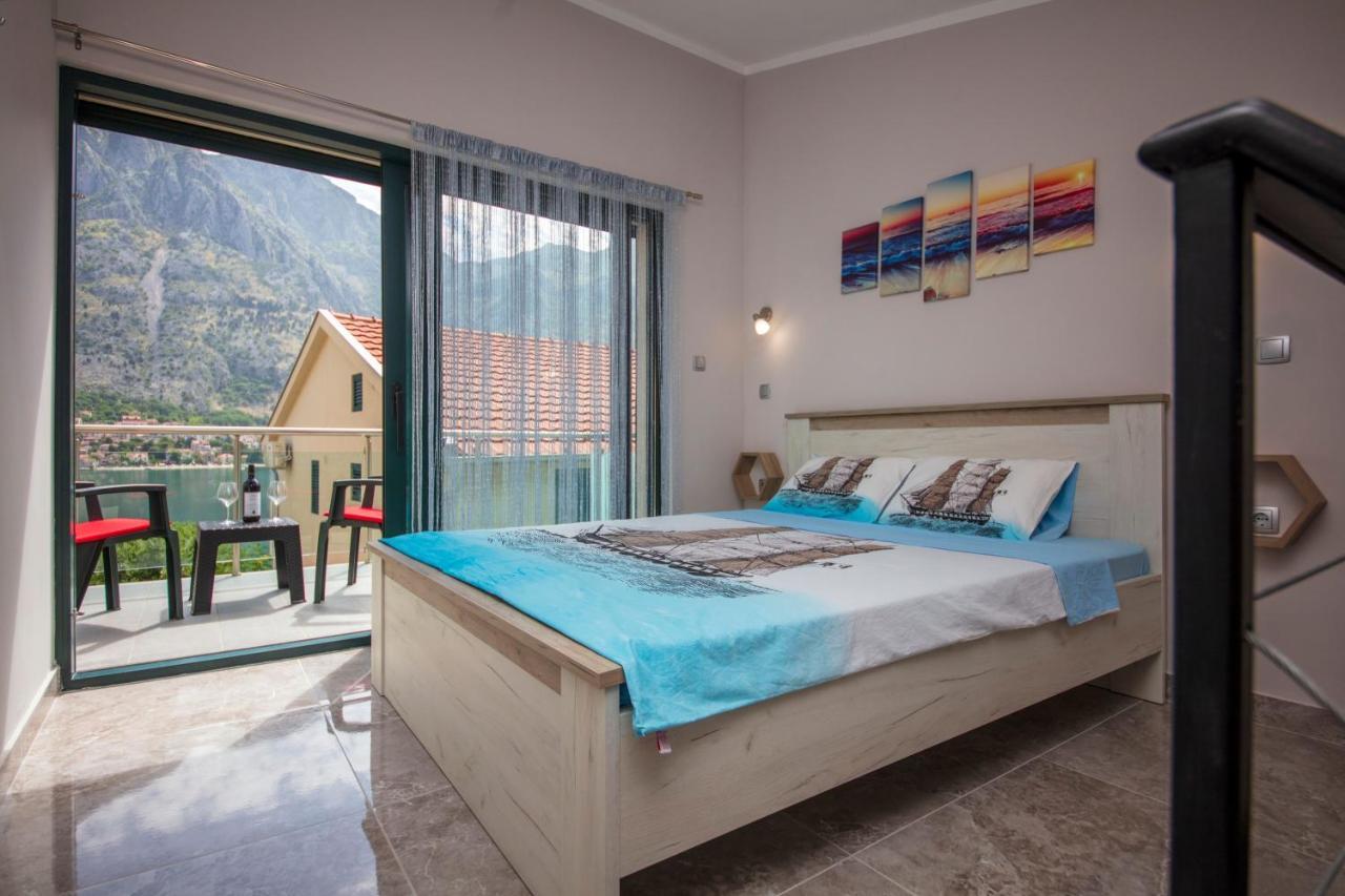 Fortress View Apartment II โกตอร์ ภายนอก รูปภาพ