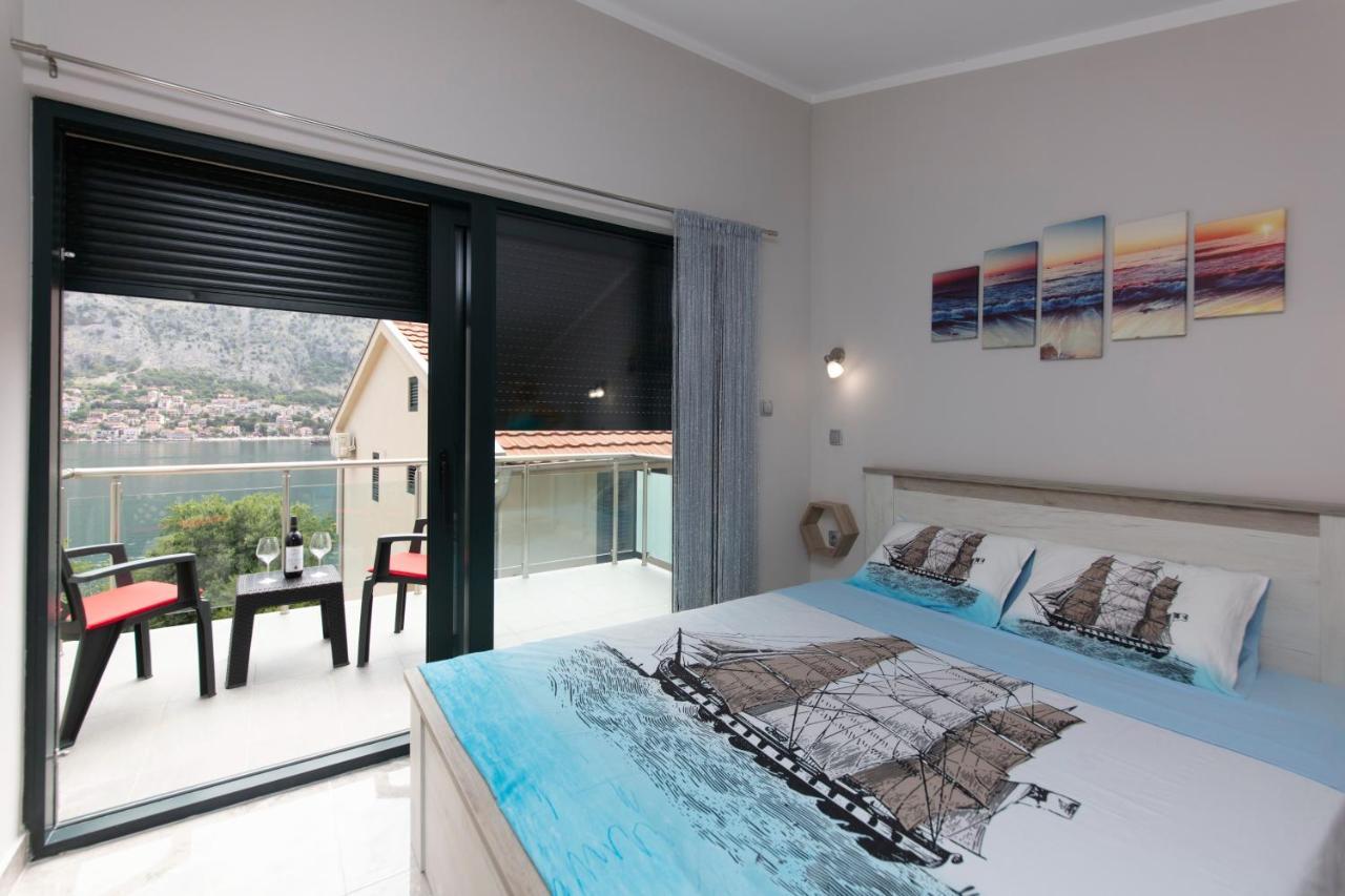 Fortress View Apartment II โกตอร์ ภายนอก รูปภาพ