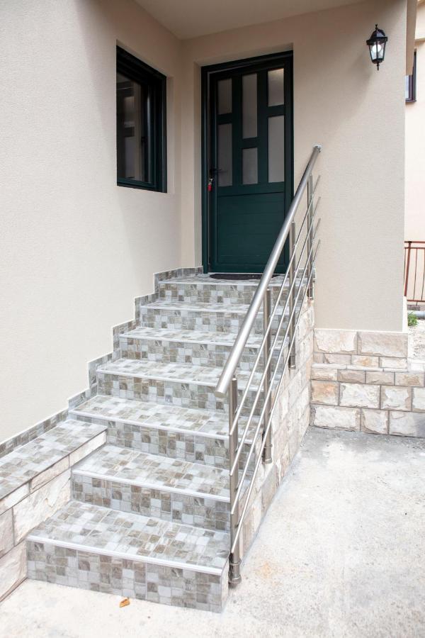 Fortress View Apartment II โกตอร์ ภายนอก รูปภาพ